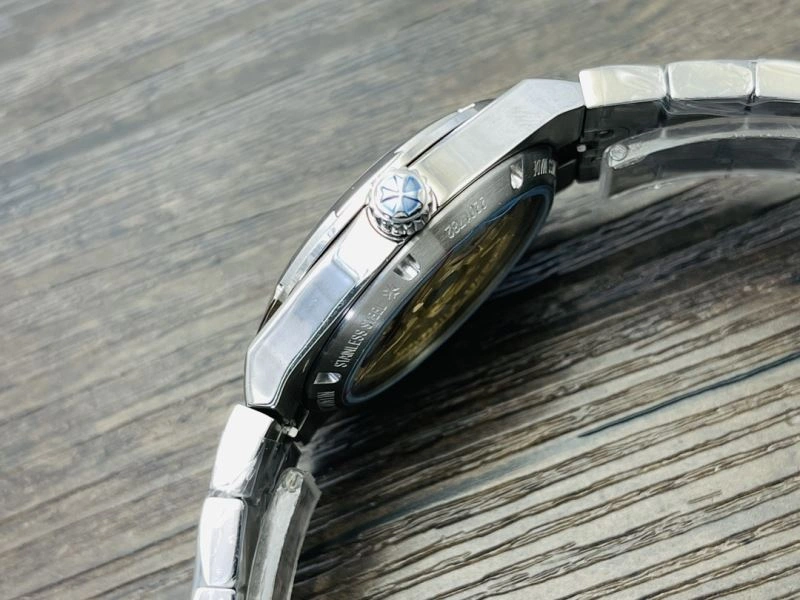VACHERON CONSTANTIN Watches Trendy 205451