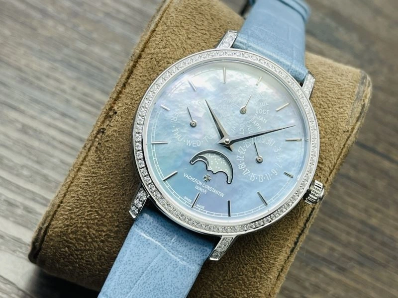 DailyWear VACHERON CONSTANTIN Watches 205430