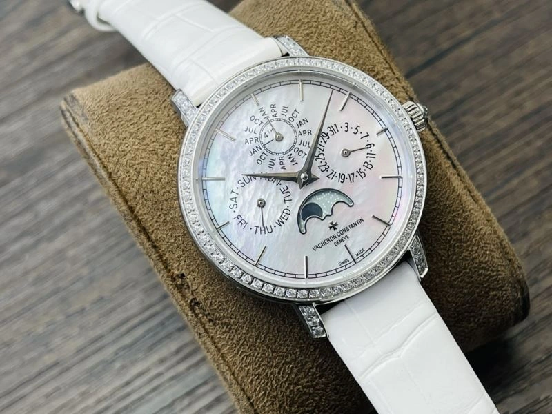Elegant VACHERON CONSTANTIN Watches 205432