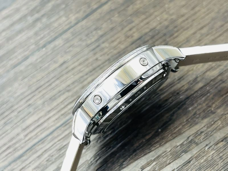 Elegant VACHERON CONSTANTIN Watches 205432