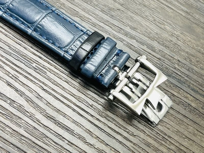 VACHERON CONSTANTIN Watches ModernLook 205421