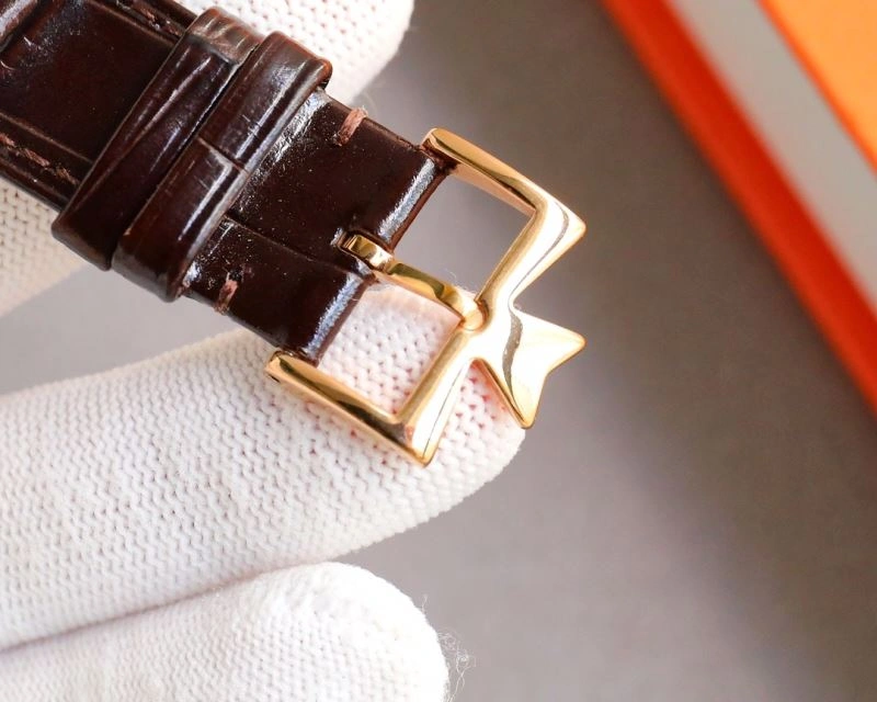 Stylish VACHERON CONSTANTIN Watches 205311