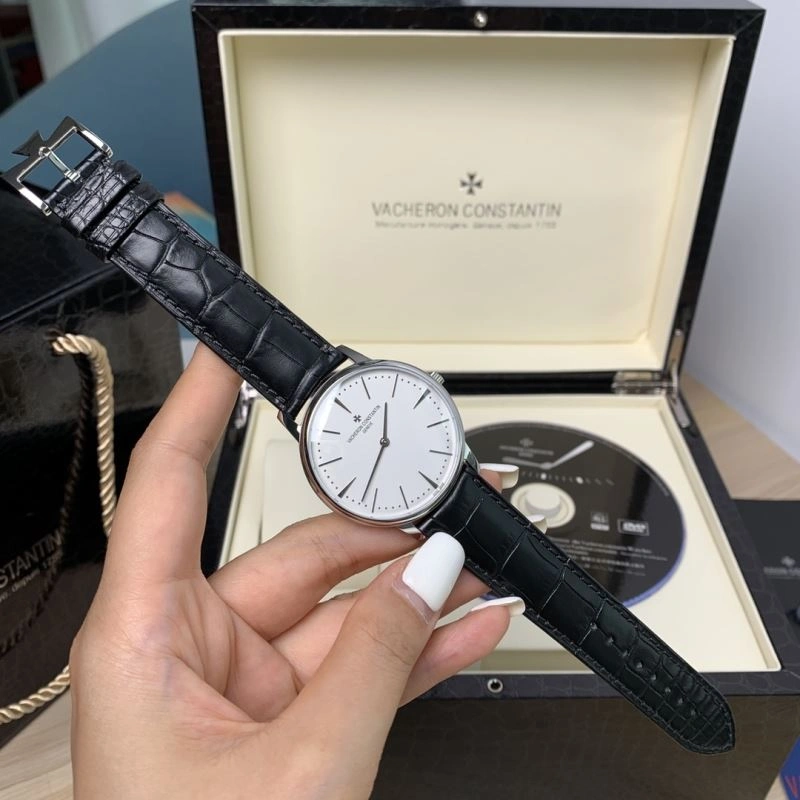 VACHERON CONSTANTIN Watches Refined 205280