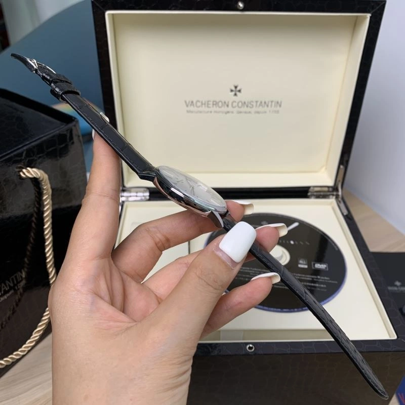 VACHERON CONSTANTIN Watches Refined 205280