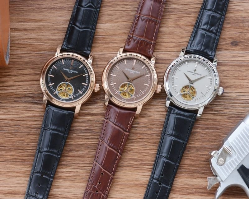 Compact VACHERON CONSTANTIN Watches 204916