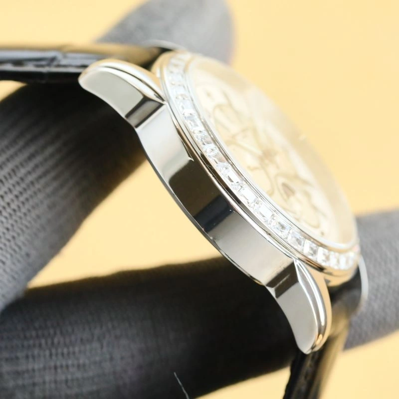 Lightweight VACHERON CONSTANTIN Watches 204929