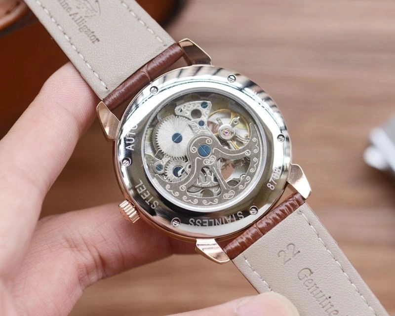 Functional VACHERON CONSTANTIN Watches 204832