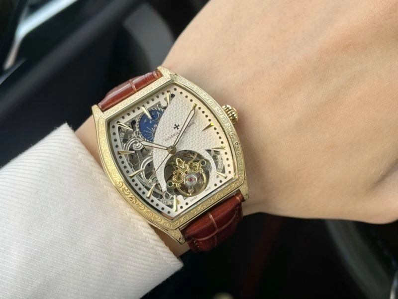 VACHERON CONSTANTIN Watches RelaxedFit 204823