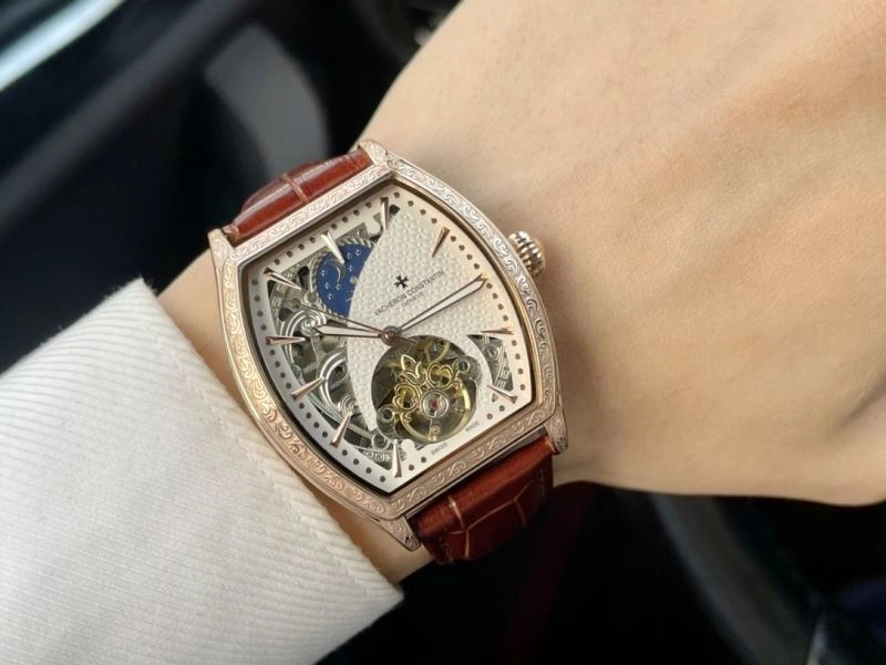 VACHERON CONSTANTIN Watches RelaxedFit 204823