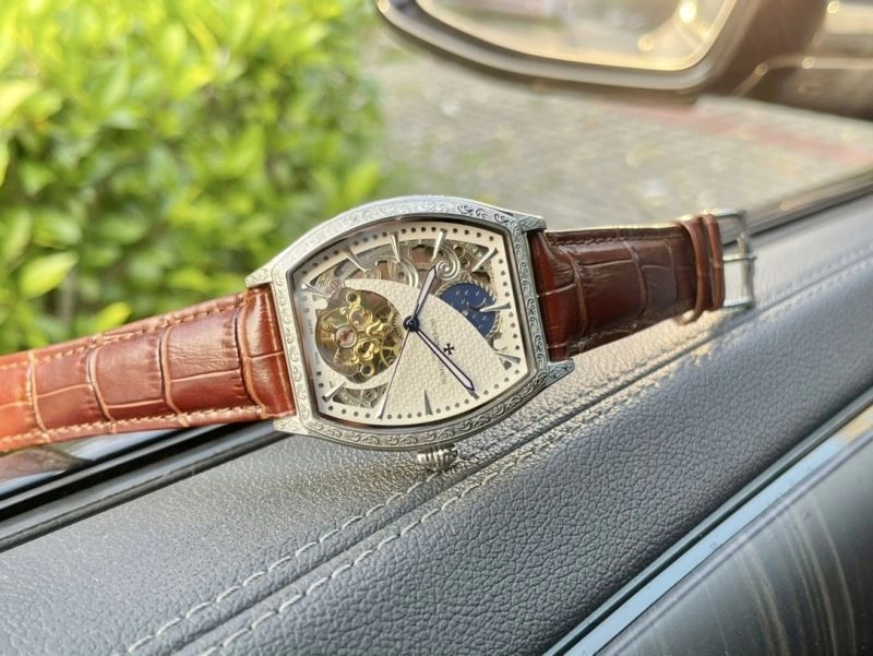 VACHERON CONSTANTIN Watches RelaxedFit 204823