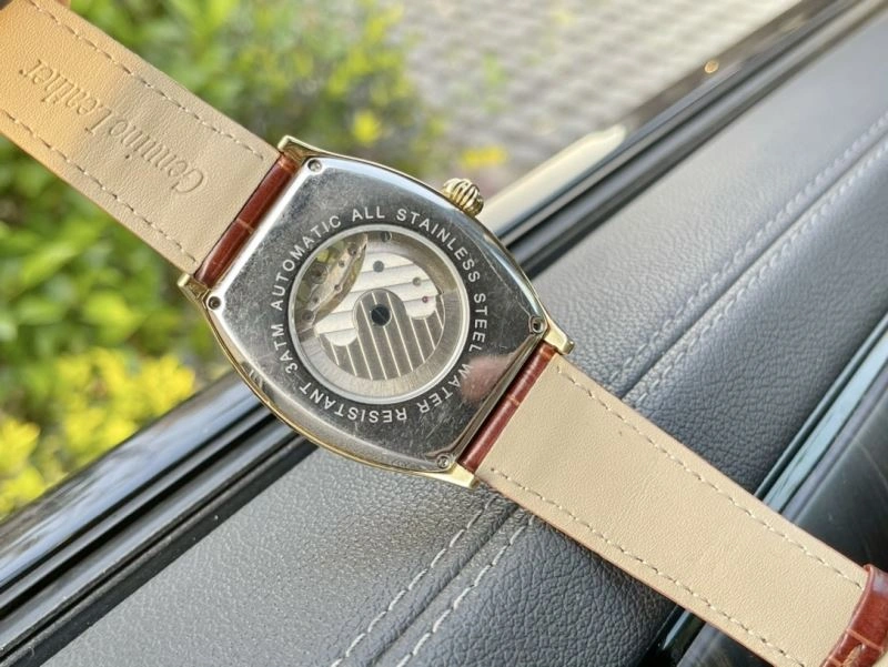 VACHERON CONSTANTIN Watches RelaxedFit 204823
