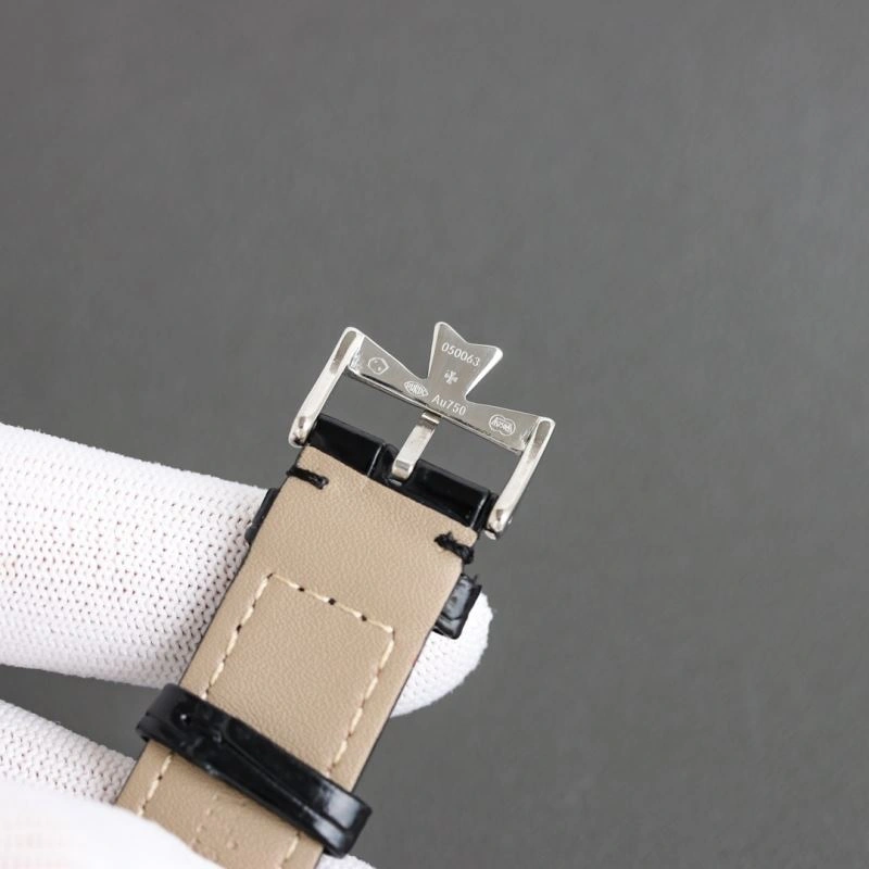 VACHERON CONSTANTIN Watches Snug 204720