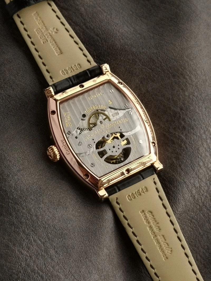 UrbanChic VACHERON CONSTANTIN Watches 204693