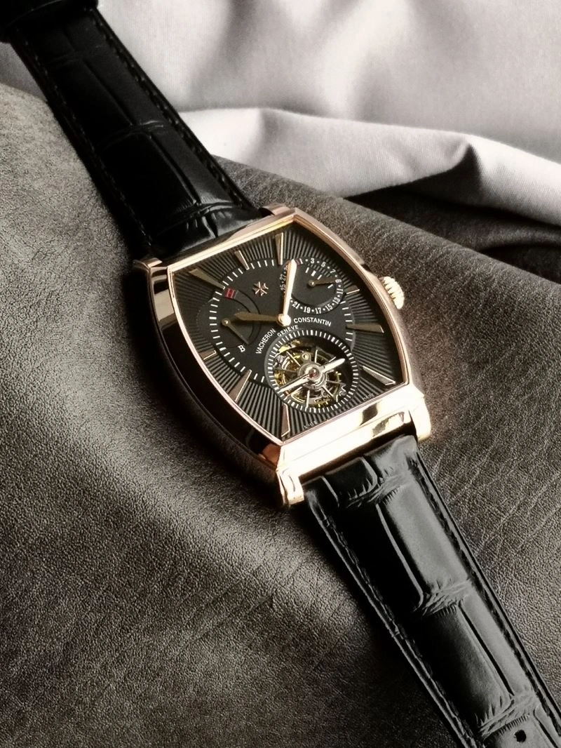 FashionForward VACHERON CONSTANTIN Watches 204692