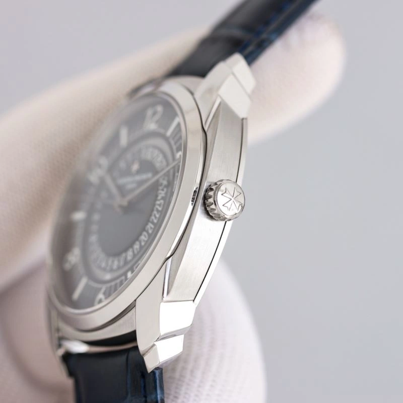Sleek VACHERON CONSTANTIN Watches 204689