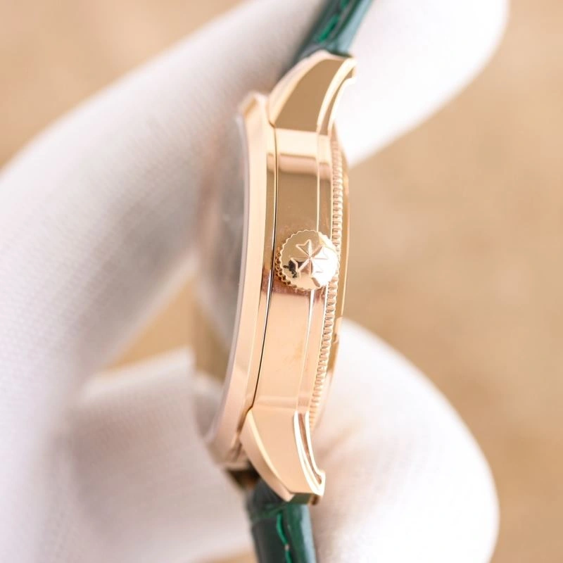 VACHERON CONSTANTIN Watches ComfortFit 204621