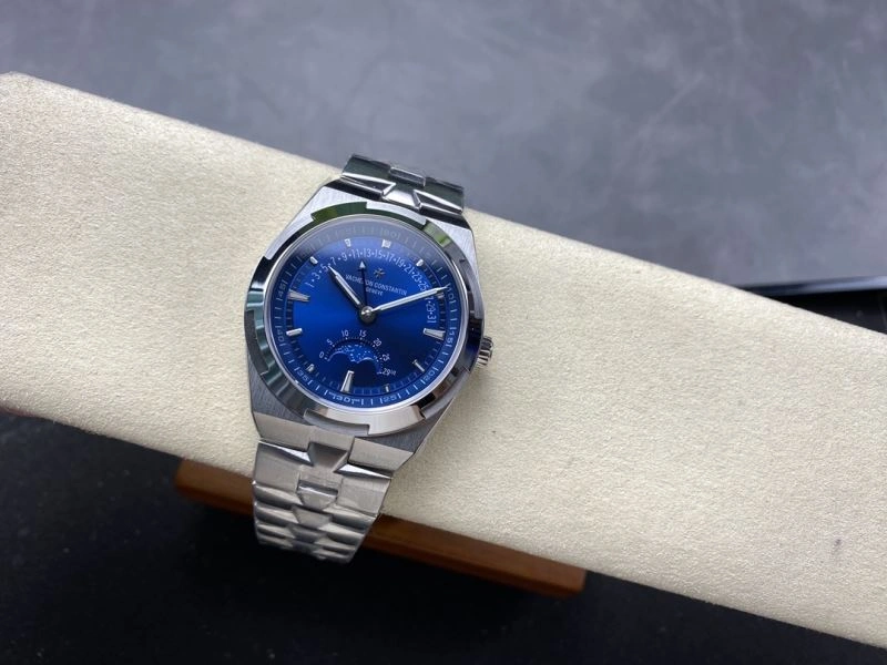 VACHERON CONSTANTIN Watches UrbanStyle 204547