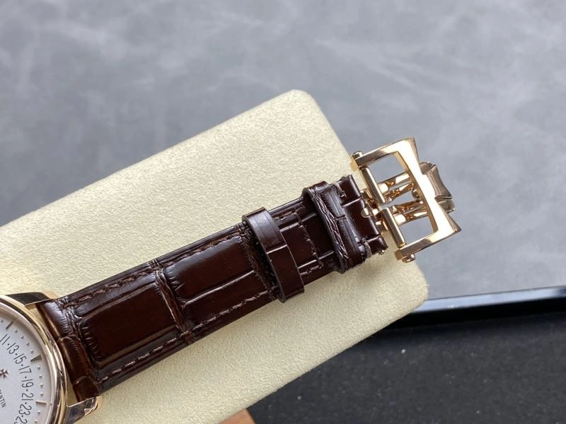 Practical VACHERON CONSTANTIN Watches 204549