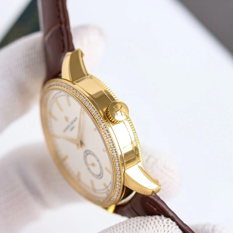 Sporty VACHERON CONSTANTIN Watches 204551