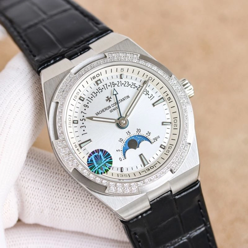 Compact VACHERON CONSTANTIN Watches 204429