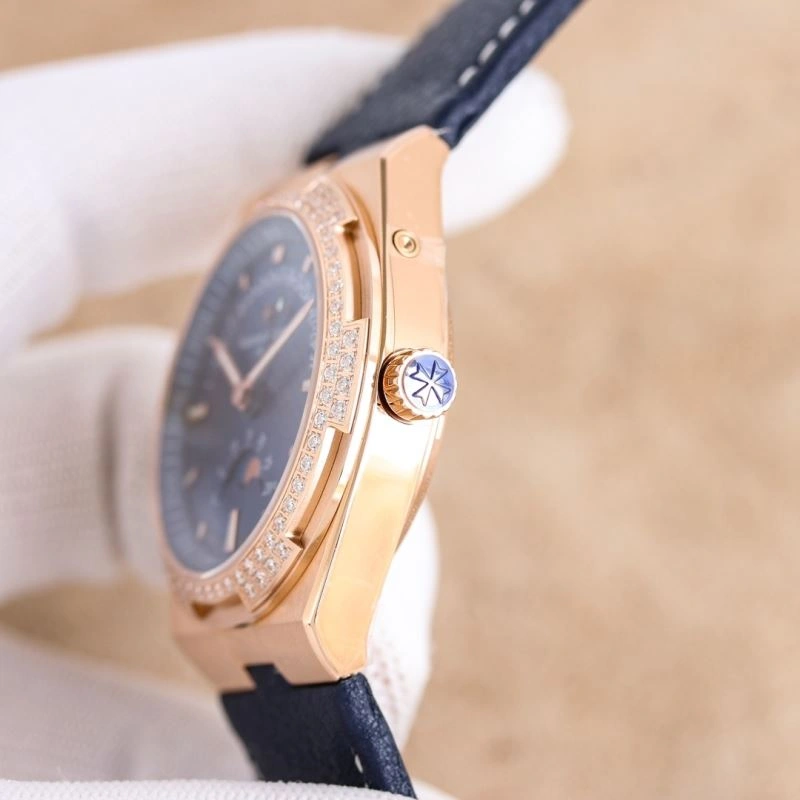 Compact VACHERON CONSTANTIN Watches 204429