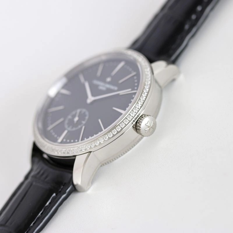 Effortless VACHERON CONSTANTIN Watches 204348