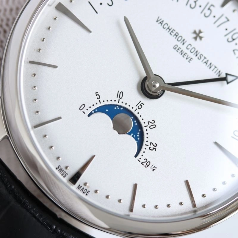 Minimalist VACHERON CONSTANTIN Watches 204322