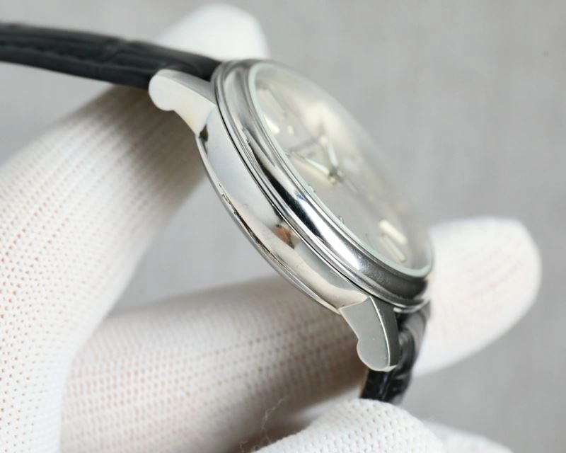 Colorful VACHERON CONSTANTIN Watches 204345