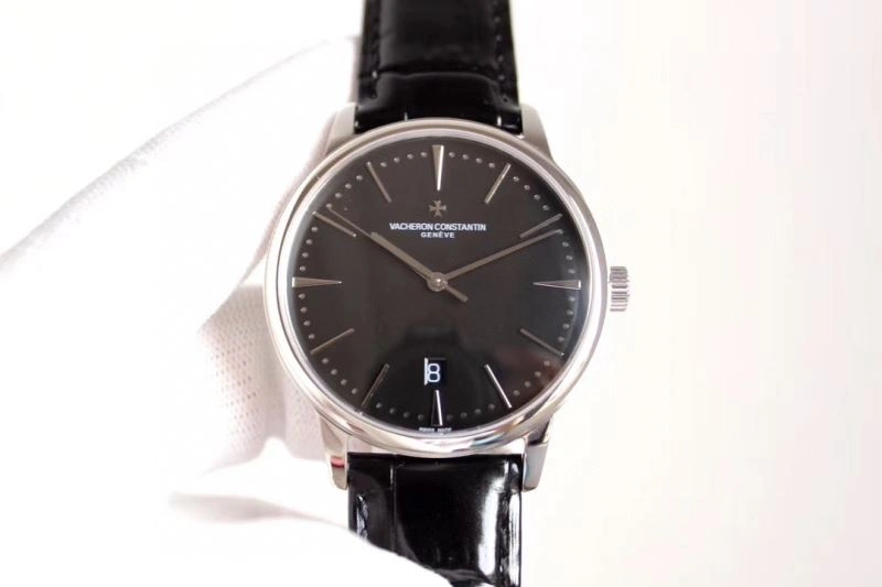 Minimalist VACHERON CONSTANTIN Watches 204314