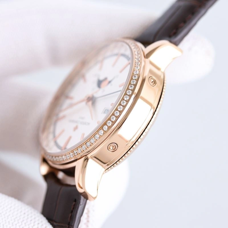 Lightweight VACHERON CONSTANTIN Watches 204289