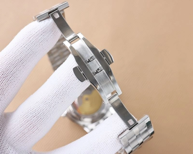Contemporary VACHERON CONSTANTIN Watches 205218