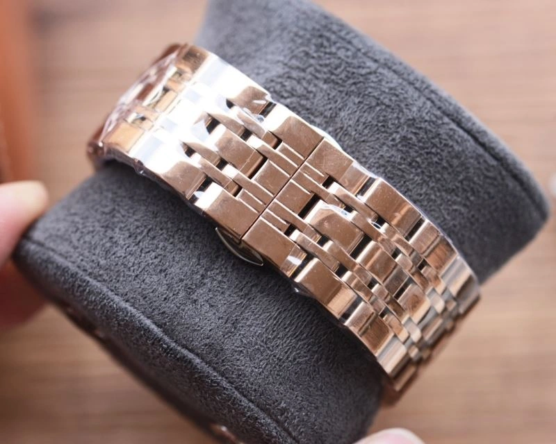 Unique VACHERON CONSTANTIN Watches 205147