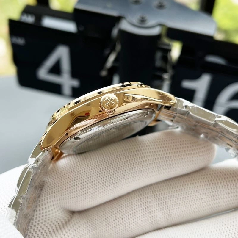 VACHERON CONSTANTIN Watches Neat 205137