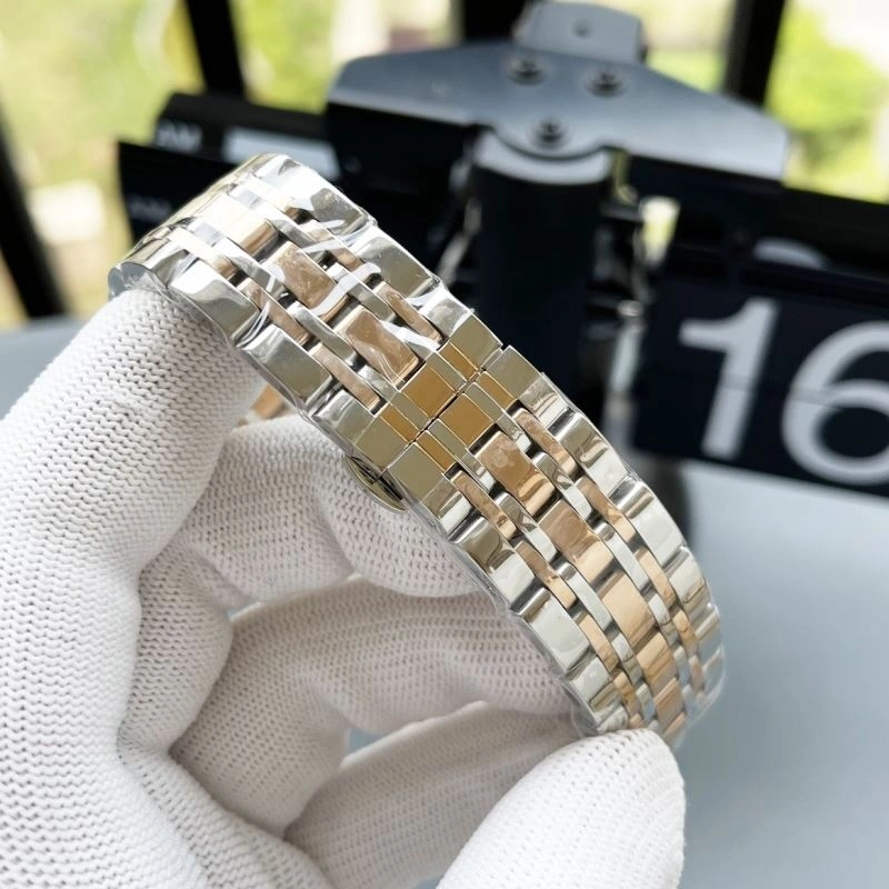 VACHERON CONSTANTIN Watches Neat 205137
