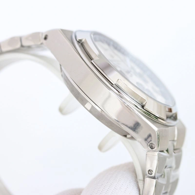 Bold VACHERON CONSTANTIN Watches 205077
