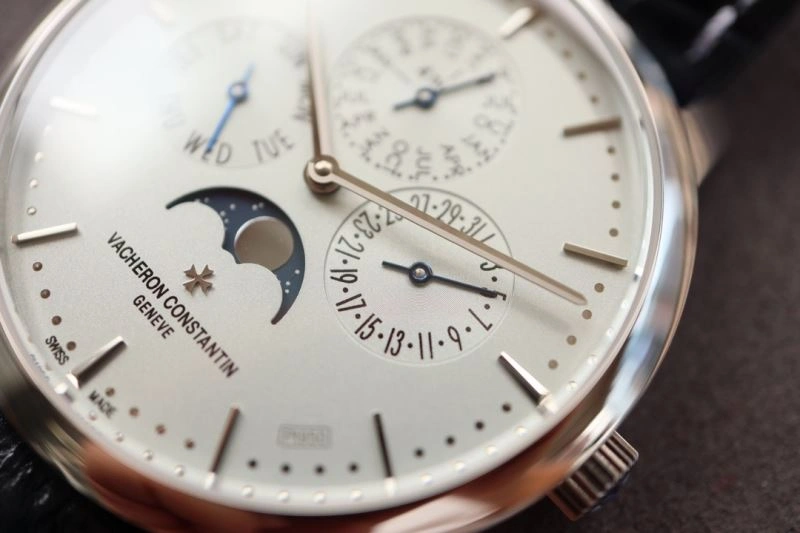 VACHERON CONSTANTIN Watches Comfortable 205037