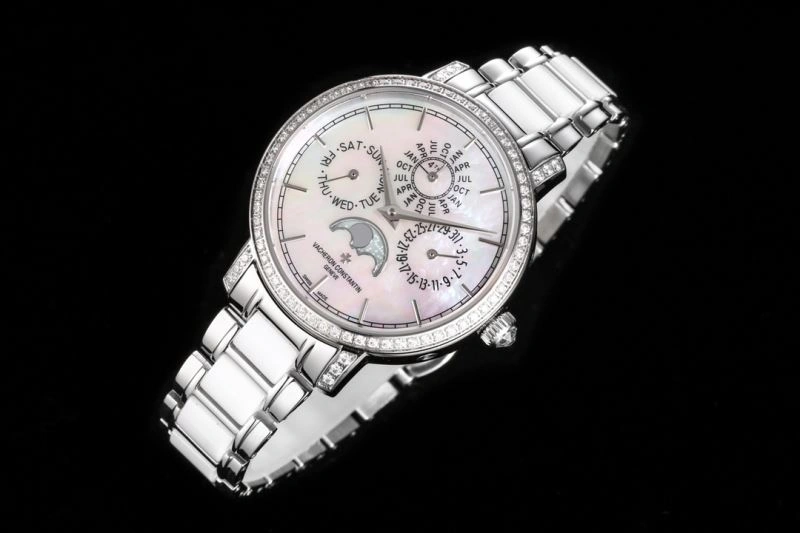 VACHERON CONSTANTIN Watches Attractive 205025