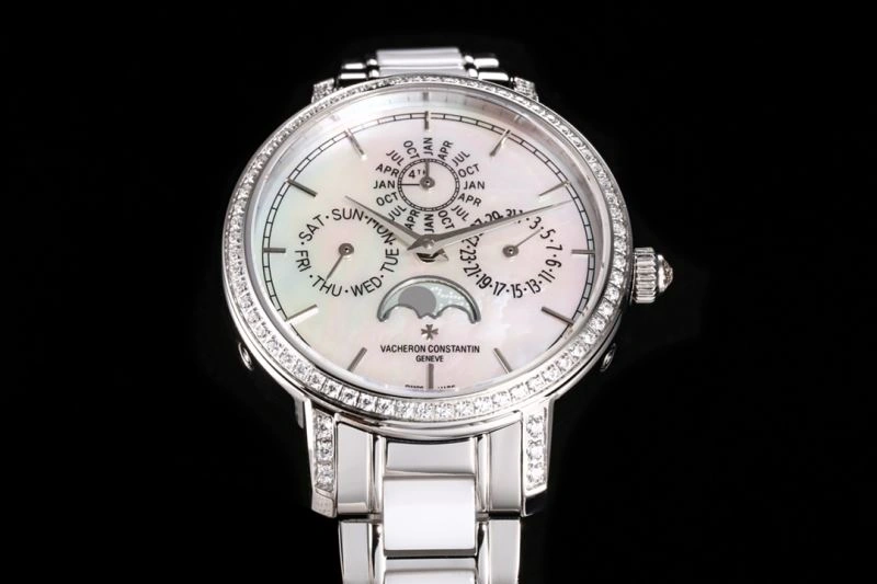 VACHERON CONSTANTIN Watches Attractive 205025