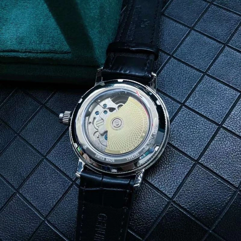 VACHERON CONSTANTIN Watches StreetReady 205023