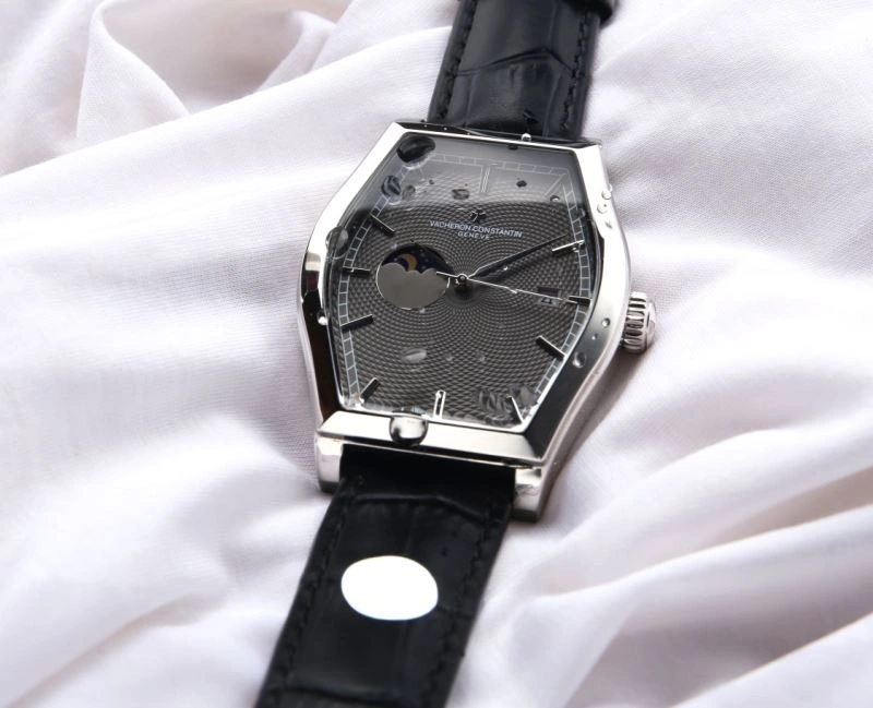 Flexible VACHERON CONSTANTIN Watches 205008