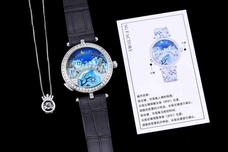 SmoothTexture VAN CLEEF ARPELS Watches 206884