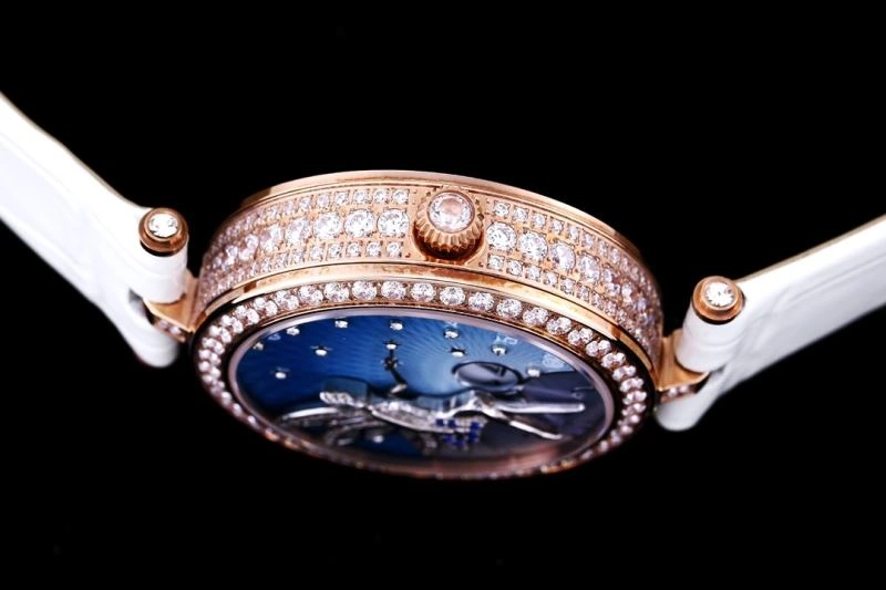 Resilient VAN CLEEF ARPELS Watches 206859
