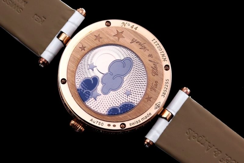 Resilient VAN CLEEF ARPELS Watches 206859