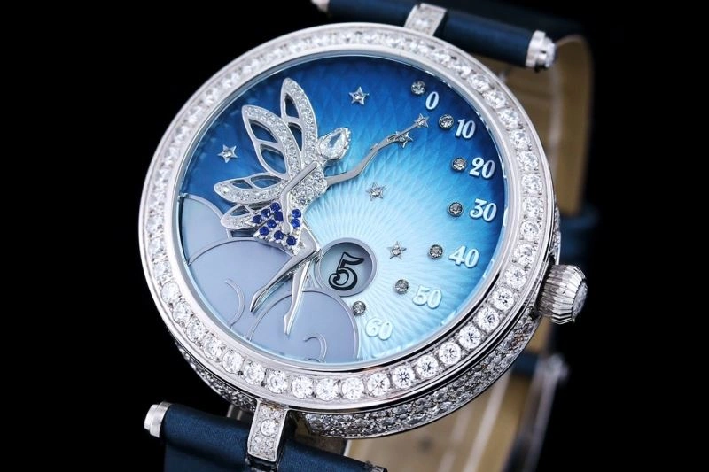 Seasonal VAN CLEEF ARPELS Watches 206868