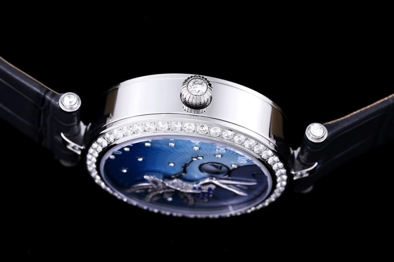 Seasonal VAN CLEEF ARPELS Watches 206868