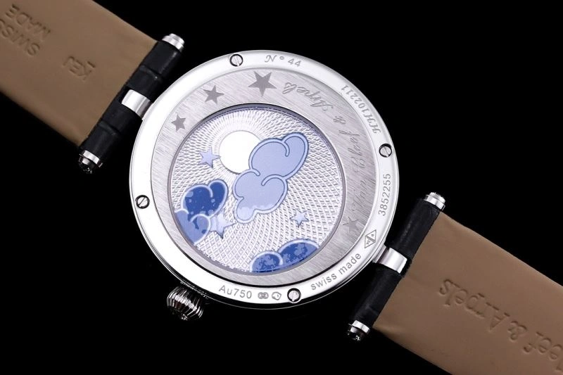 Seasonal VAN CLEEF ARPELS Watches 206868