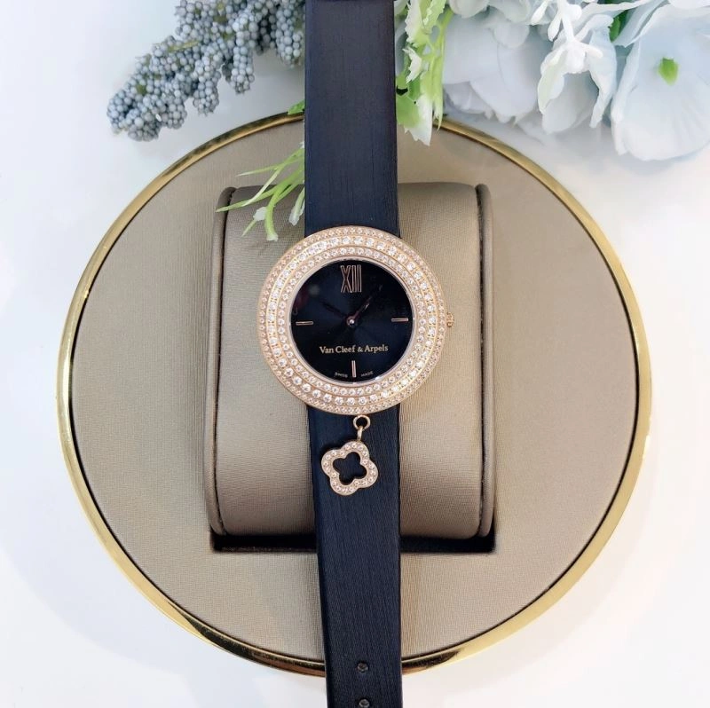VAN CLEEF ARPELS Watches Sleek 206869