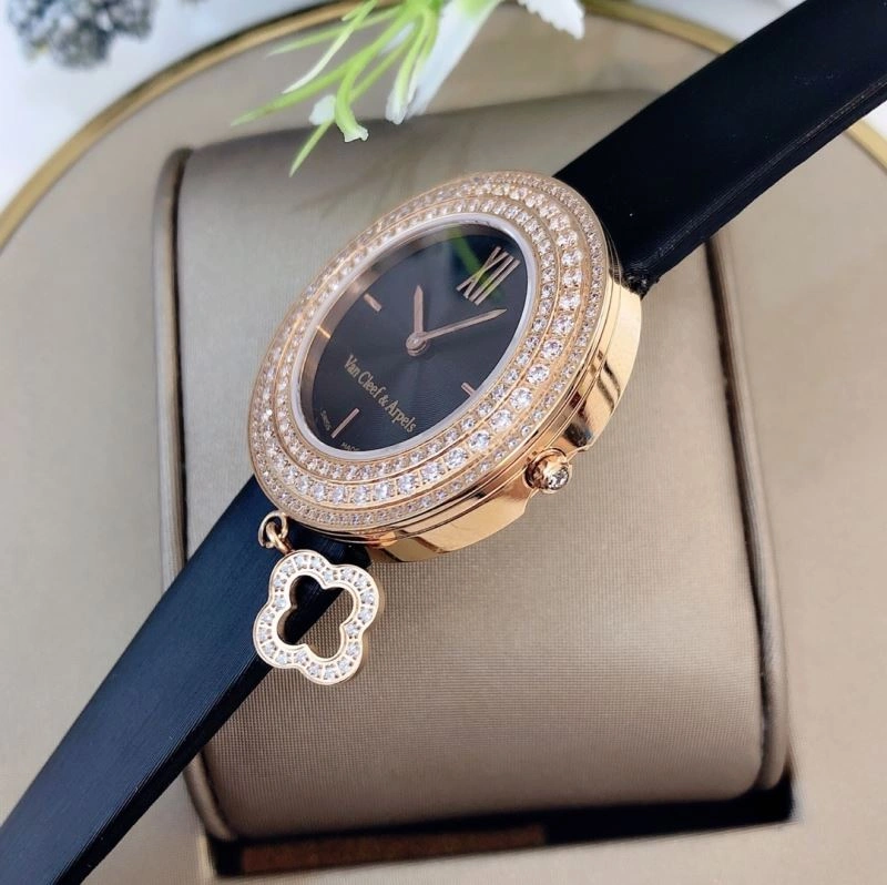 VAN CLEEF ARPELS Watches Sleek 206869