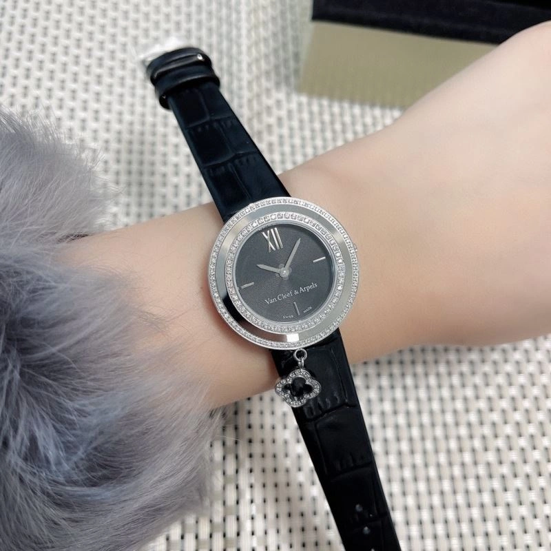 UrbanStyle VAN CLEEF ARPELS Watches 206854