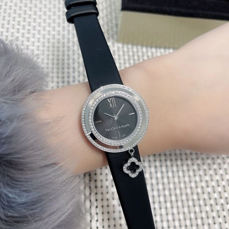 UrbanStyle VAN CLEEF ARPELS Watches 206854